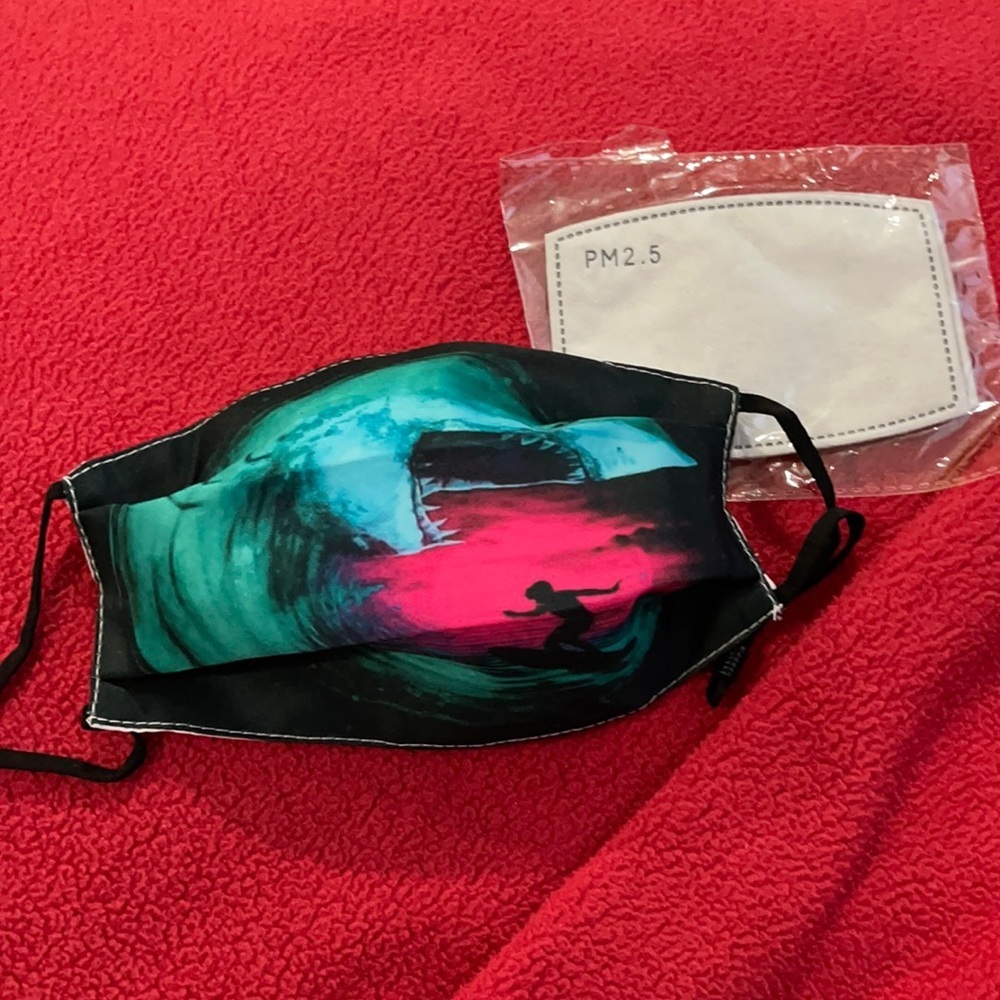 New kid’s shark and surfer face mask